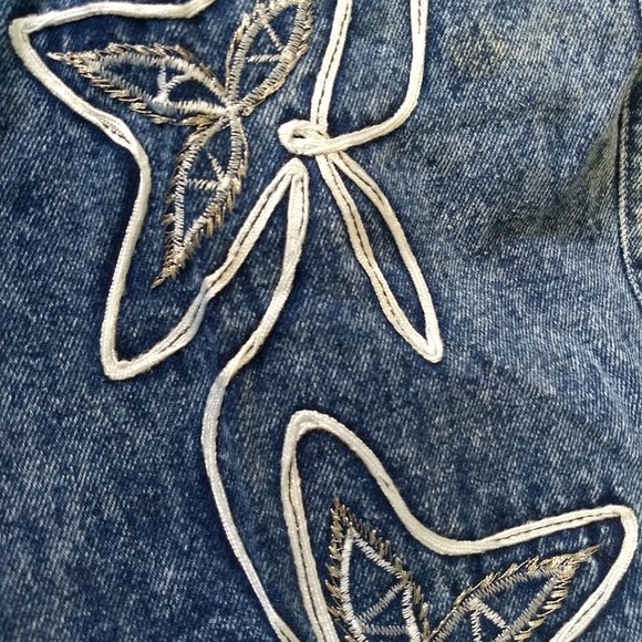 vintage 80s NWOT embroidered acid wash mom jeans - Picture 3 of 9